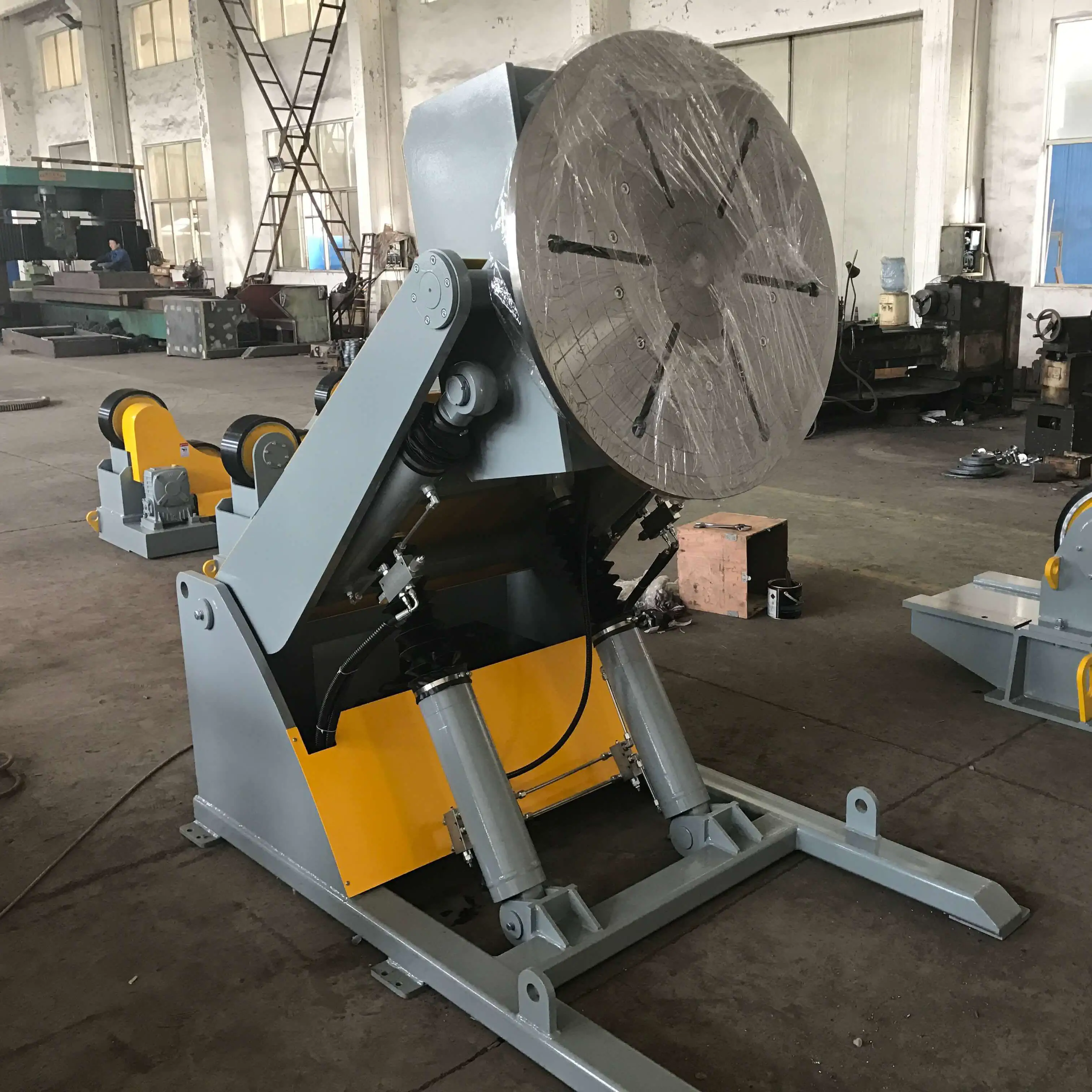 Welding Manipulators